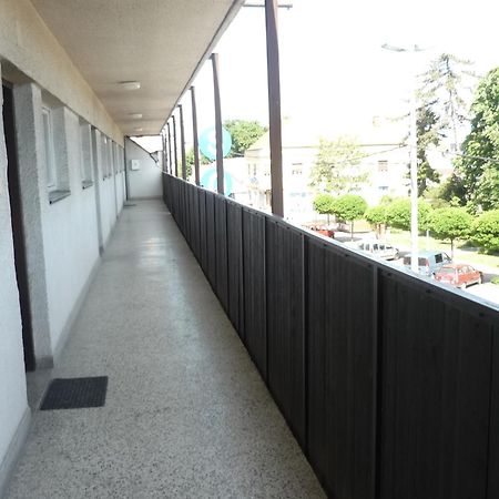Rooms Bijela Ruza Велика-Горица Экстерьер фото