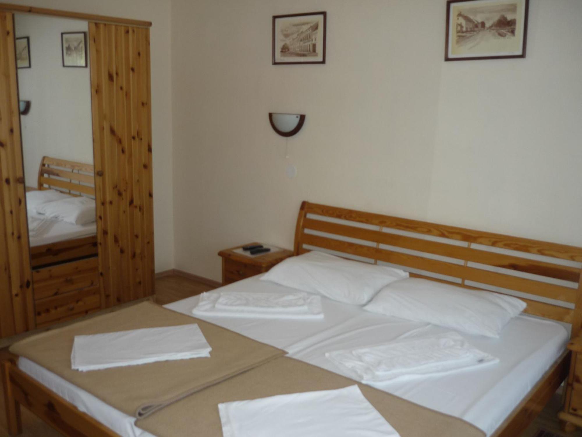 Rooms Bijela Ruza Велика-Горица Экстерьер фото